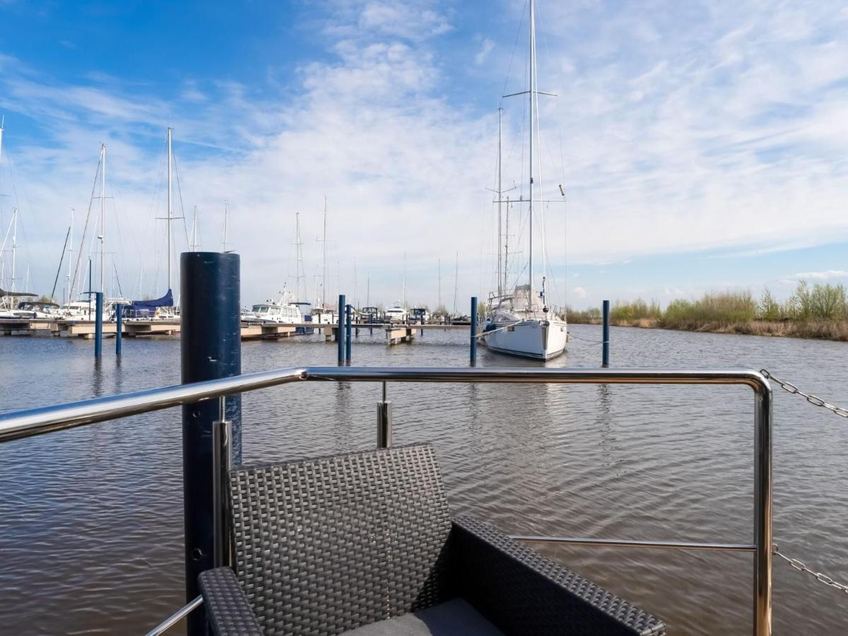 فندق Beautiful Houseboat In Marina Of فولُندام المظهر الخارجي الصورة